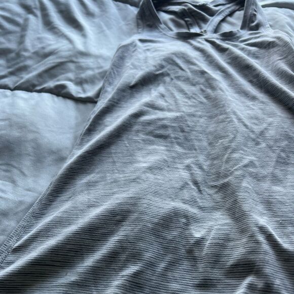 Lululemon Cool Racerback Tank Top Nulu White and Gray Heathered Size 2 - Picture 10 of 12